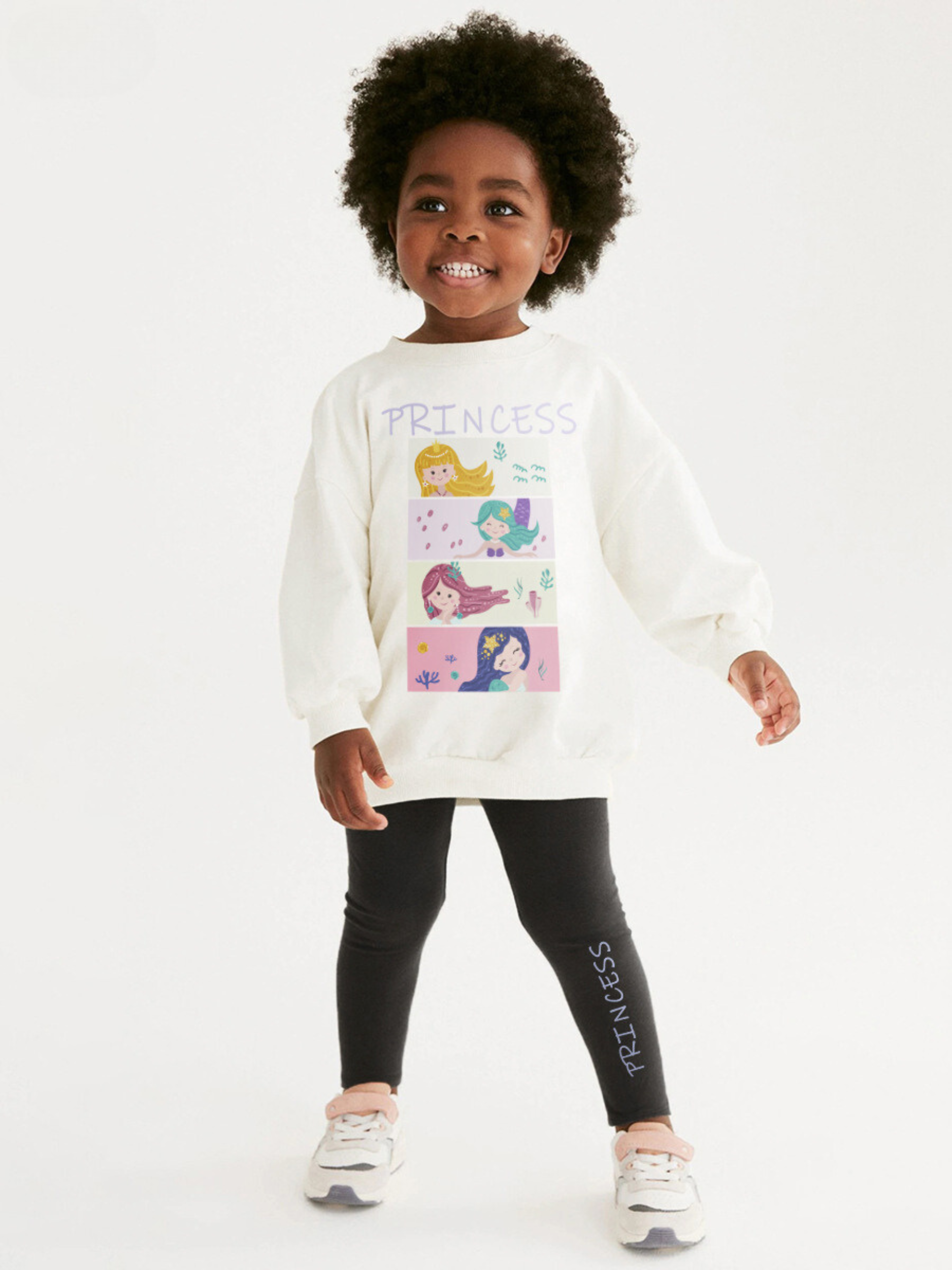 Princess-Themed Toddler Girls Clothing Set – Sweatshirt and Pants